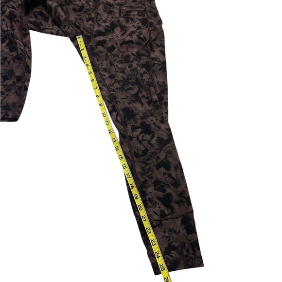 Lululemon In Movement Tight Legging 25" Mini Dusk Floral Antique Bark Black sz10 - Picture 4 of 10